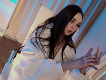webcam girl hollyextra live cam image #12840194