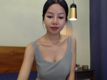 webcam girl hersheys_aran live cam image #5145258