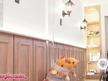 webcam girl sunny_sonnie live cam image #10430924