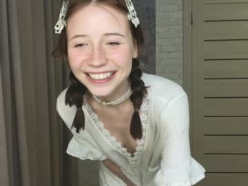 webcam girl delorathecookie live cam image #10786999