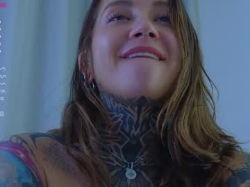 webcam girl nickyneck live cam image #7759990