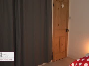 webcam girl belle_jlou live cam image #2124481