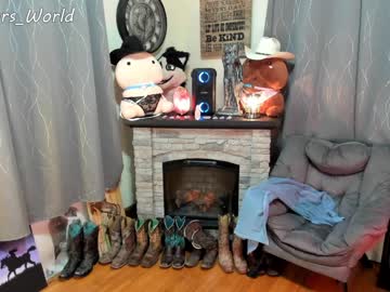 webcam girl murbears_world live cam image #2943518