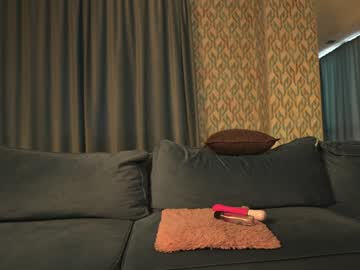 webcam girl aurora_the_ballerina live cam image #10579992