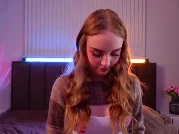 webcam girl lissa_meooow live cam image #10180509