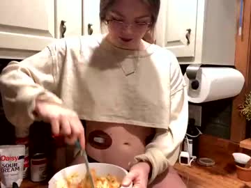 webcam girl emersoncane live cam image #4234920