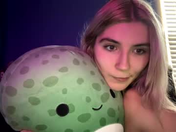 webcam girl selenebaby live cam image #8042152