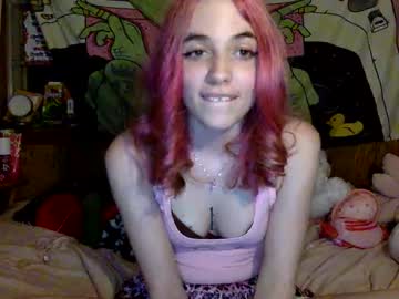 webcam girl egirlhaile live cam image #11672081