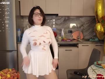 webcam girl kimi_kay live cam image #9484796