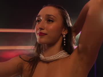 webcam girl _meganmeow_ live cam image #10879910