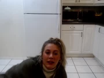 webcam girl bambis_honeypot live cam image #1469428