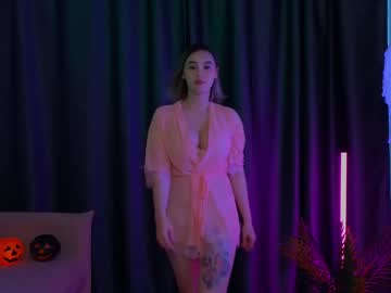 webcam girl angella_kleee live cam image #10890900