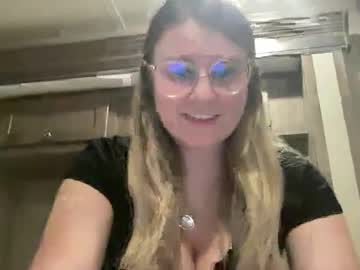 webcam girl alexisdanielxo live cam image #12744701