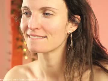 webcam girl yulladao live cam image #4406933