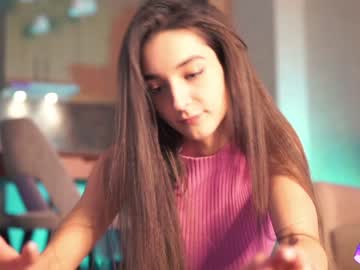 webcam girl angels_kiss live cam image #4275380