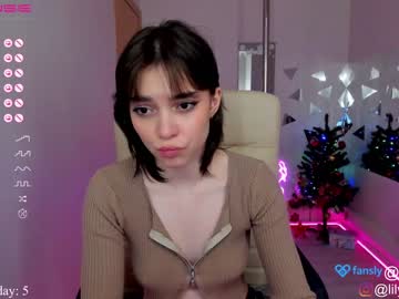 webcam girl lily_ewing live cam image #4568921