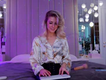 webcam girl krissone live cam image #2346391