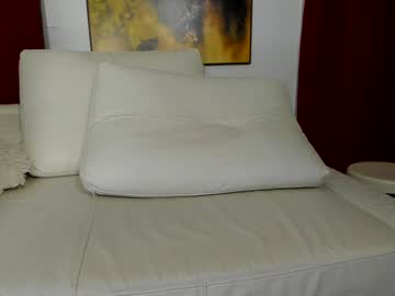 webcam girl dulceyjohn live cam image #11225639