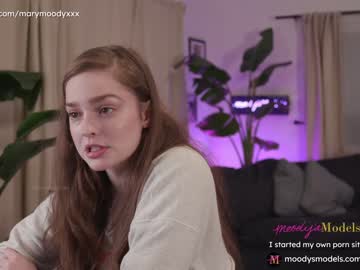 webcam girl marymoody live cam image #1143398