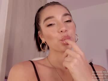 webcam girl scarlett__baker11 live cam image #10290369