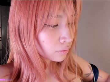 webcam girl hee_jeen live cam image #10364312