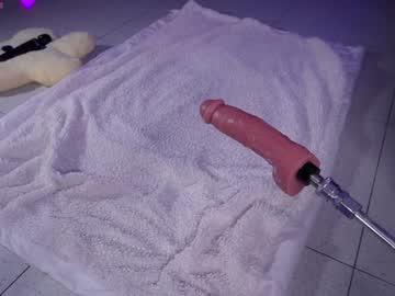 webcam girl mayabaee1 live cam image #11314962