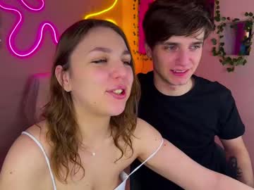 webcam couple adrean_sofi live cam image #11970684