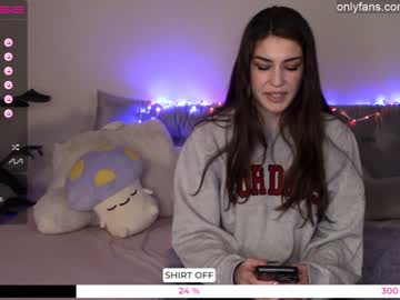 webcam girl mari_and_jandro live cam image #5239813