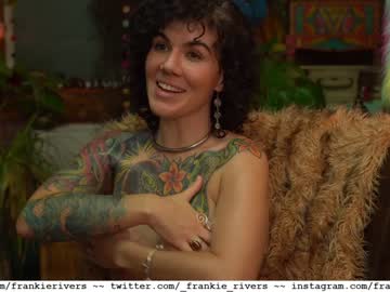 webcam girl _frankie_rivers live cam image #8420639