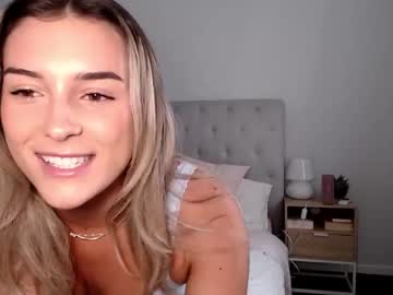 webcam girl parisbabyxox live cam image #10889337