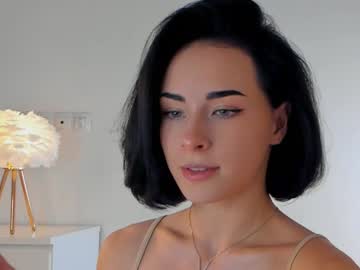 webcam girl uwunikaa live cam image #10314559