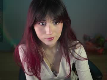 webcam girl greeny_mat live cam image #11211770