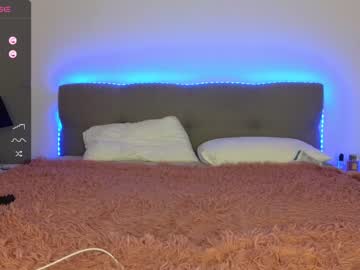 webcam girl sky_magic live cam image #7849841