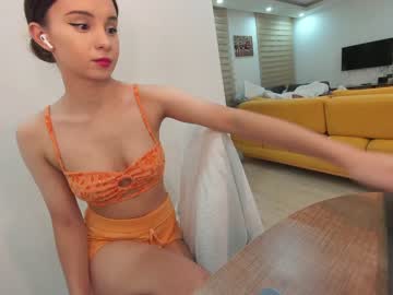 webcam girl ehotlovea live cam image #3937347