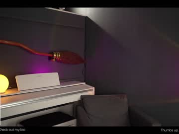 webcam girl hermione_potter_couple live cam image #8236042