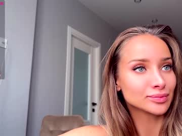 webcam girl tqla live cam image #6748896