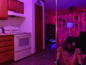 webcam girl emmasky69 live cam image #7405526