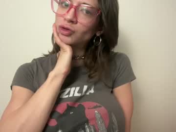 webcam girl naomi_reah live cam image #7975662
