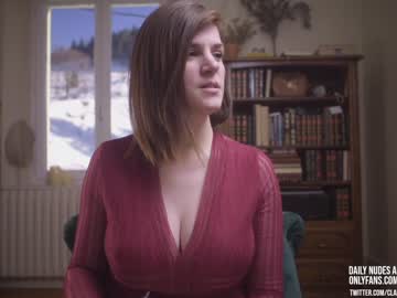 webcam girl claire_moulin live cam image #1377798