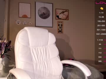 webcam girl badgirlmad live cam image #2495820