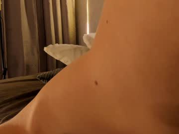 webcam girl tollysage live cam image #11617377