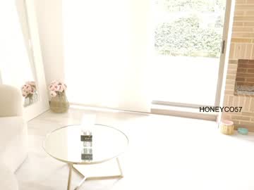 webcam girl honeyco57 live cam image #12959322