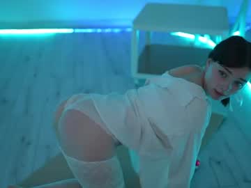 webcam girl floret_joy live cam image #7562482