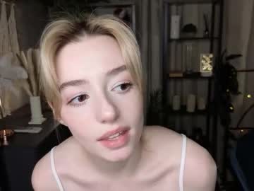 webcam girl wi11ow_whisper live cam image #12555784