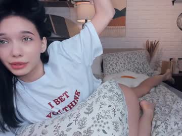 webcam girl riskyproject live cam image #10909134