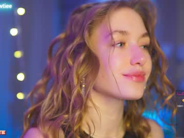webcam girl _taylor_swift live cam image #4495758
