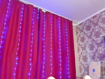 webcam couple ponchck live cam image #5690638