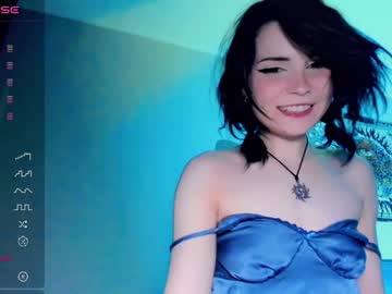 webcam girl ronnie_neko live cam image #10768004