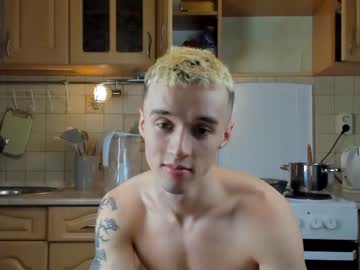 webcam man mason_warhol live cam image #8764027