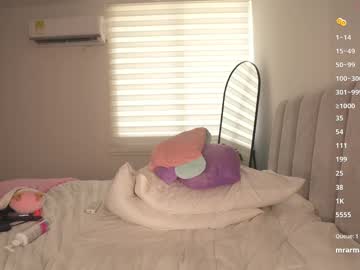 webcam girl mykinkybunny live cam image #12565769